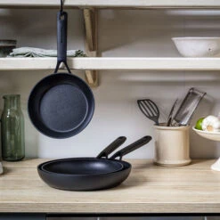 KitchenAid Classic Forged Aluminium Koekenpan 24 Cm 21 KitchenAid Classic Forged Aluminium Koekenpan 24 Cm -Kitchenaid 1474355