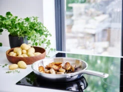 KitchenAid Multiply Koekenpannenset 24 + 28 Cm 13 KitchenAid Multiply Koekenpannenset 24 + 28 Cm -Kitchenaid 1859186