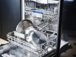 KitchenAid Multiply Koekenpannenset 24 + 28 Cm 17 KitchenAid Multiply Koekenpannenset 24 + 28 Cm -Kitchenaid 1859189